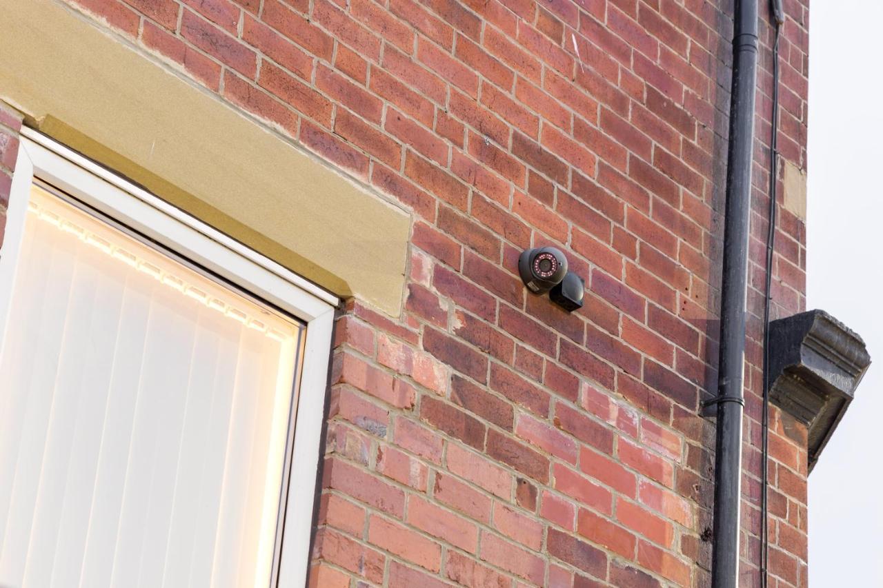 Modern Apartment Close To City Centre With Parking Leeds  Extérieur photo